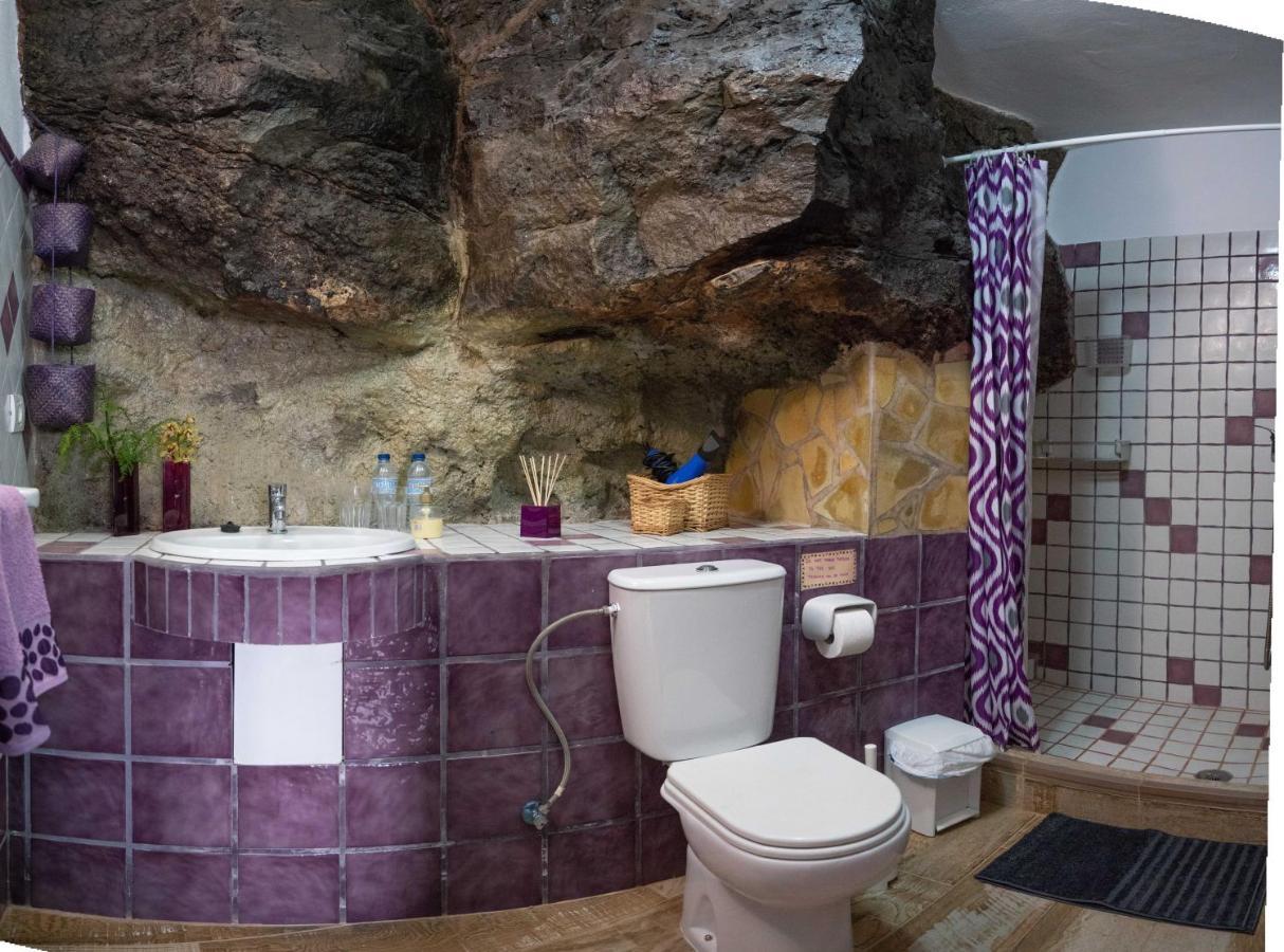 سانتا كروز دي تينيريف Romantic Cave With Big Terrace Overlooking The Sea المظهر الخارجي الصورة