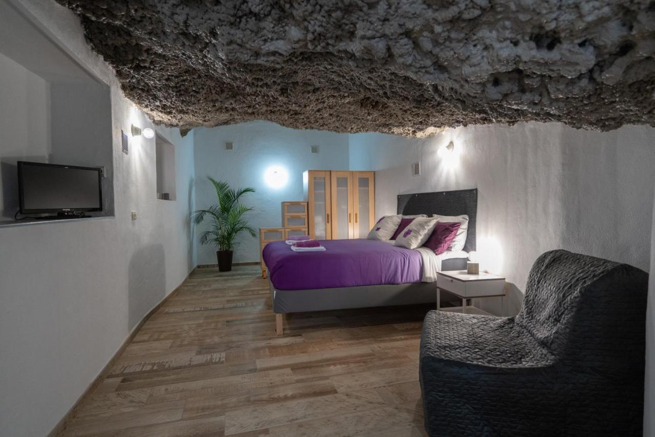 سانتا كروز دي تينيريف Romantic Cave With Big Terrace Overlooking The Sea المظهر الخارجي الصورة